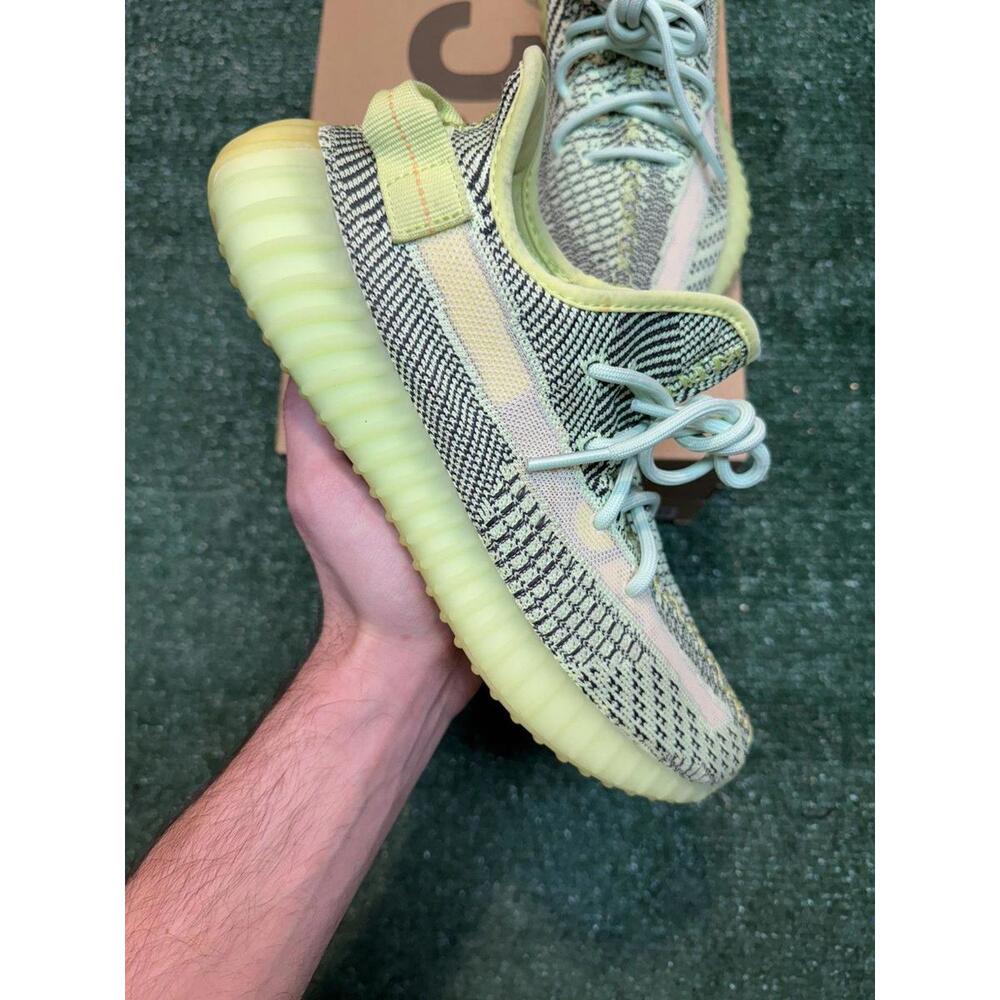 Adidas Yeezy Boost 350 Yeezreel Size 8